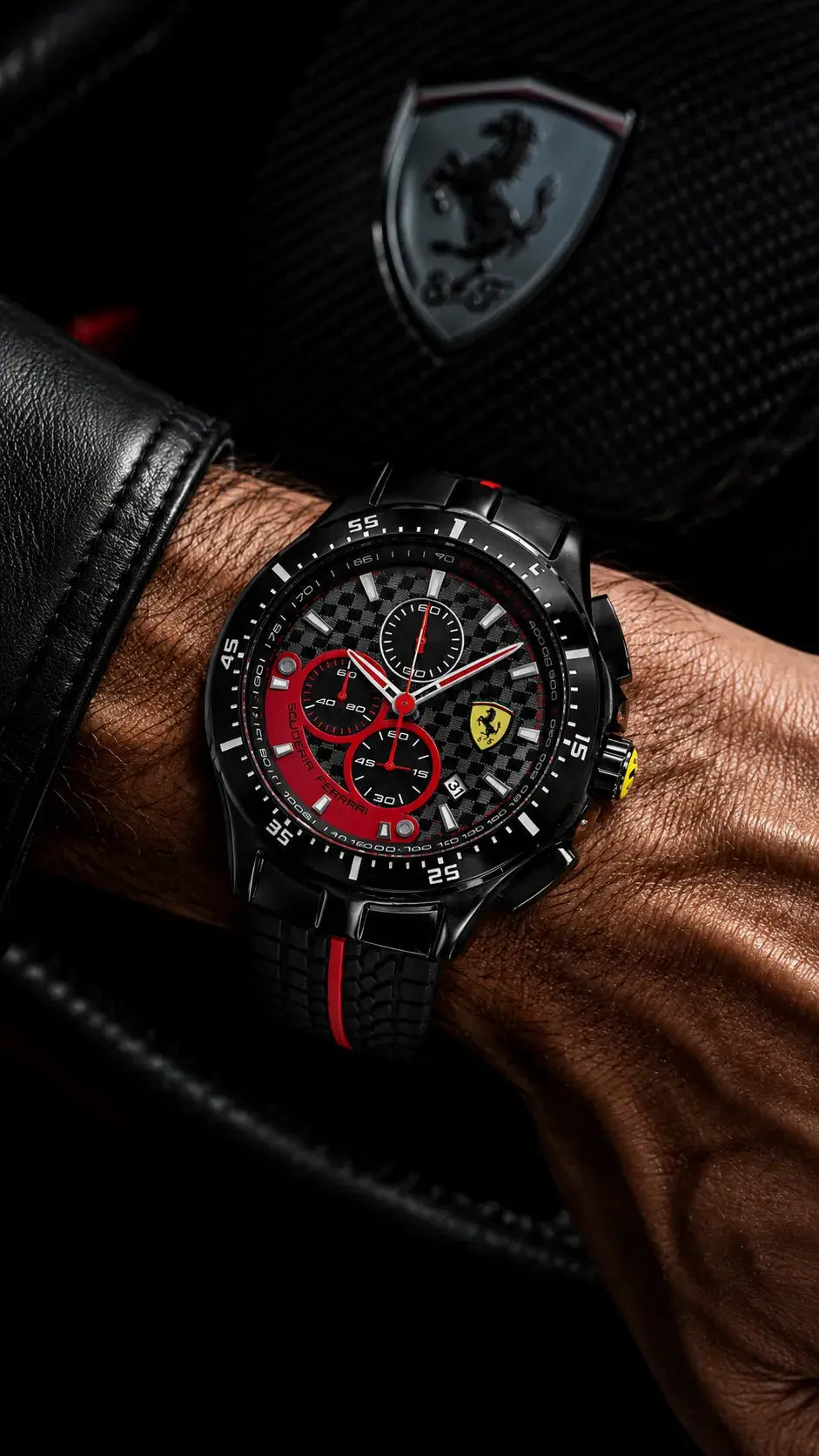 Scuderia Ferrari Corsa Chronograph Tachymeter Watch - Black / Red