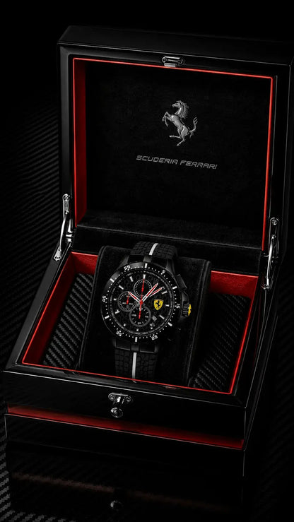 Scuderia Ferrari Corsa Chronograph Tachymeter Watch - Black / White