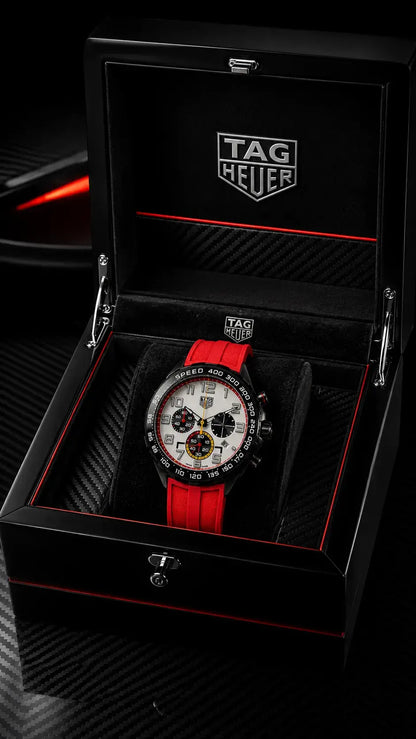 TAG Heuer Formula 1 Chronograph - Red